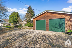 Photo 31- click for photo gallery